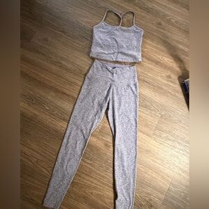 Beyond Yoga Heathered light purple Lounge Set